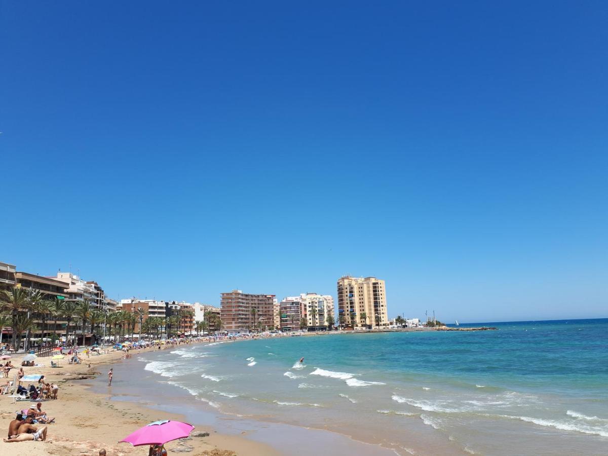 Modern Apartment On Playa Del Cura Torrevieja Exterior photo