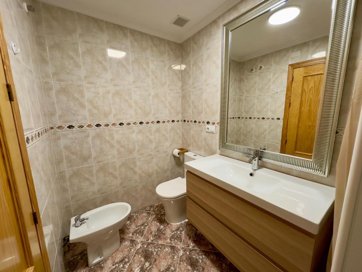 Modern Apartment On Playa Del Cura Torrevieja Exterior photo