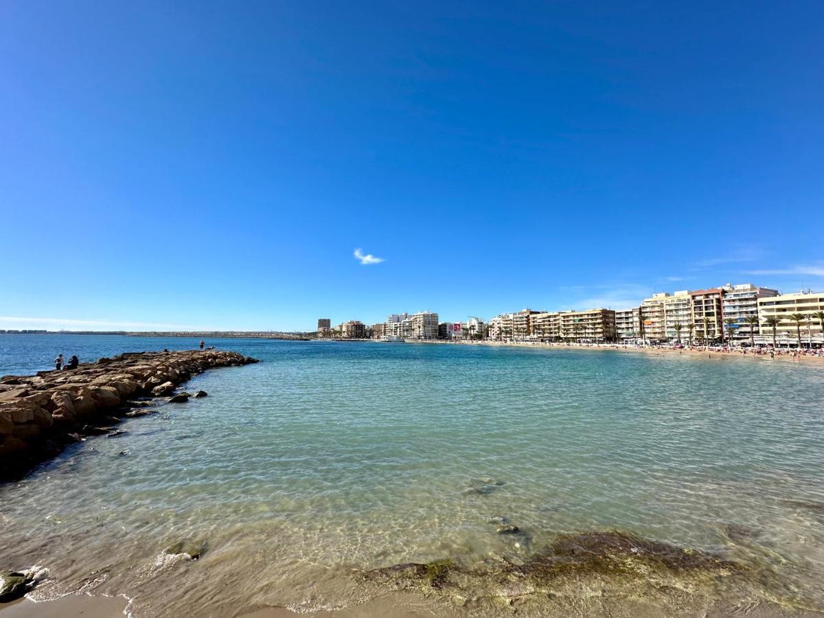 Modern Apartment On Playa Del Cura Torrevieja Exterior photo