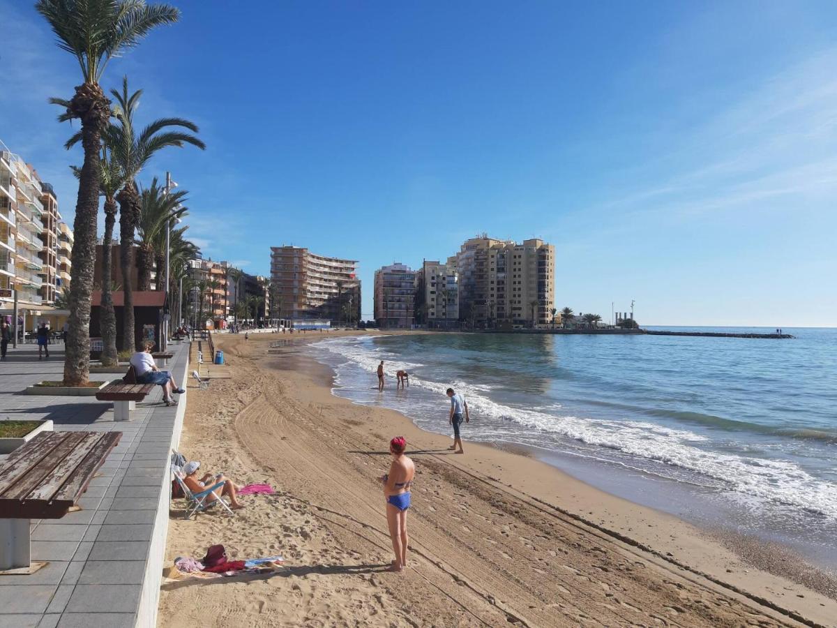 Modern Apartment On Playa Del Cura Torrevieja Exterior photo